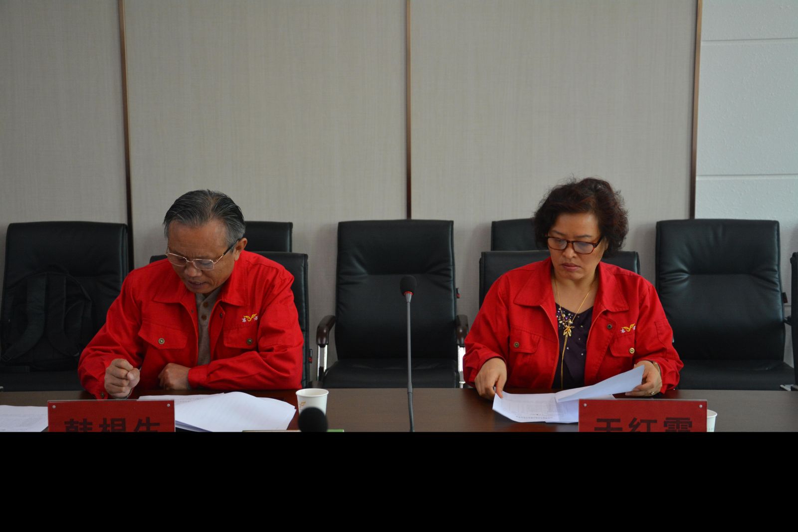 日韩精品一区二区三区色欲AV