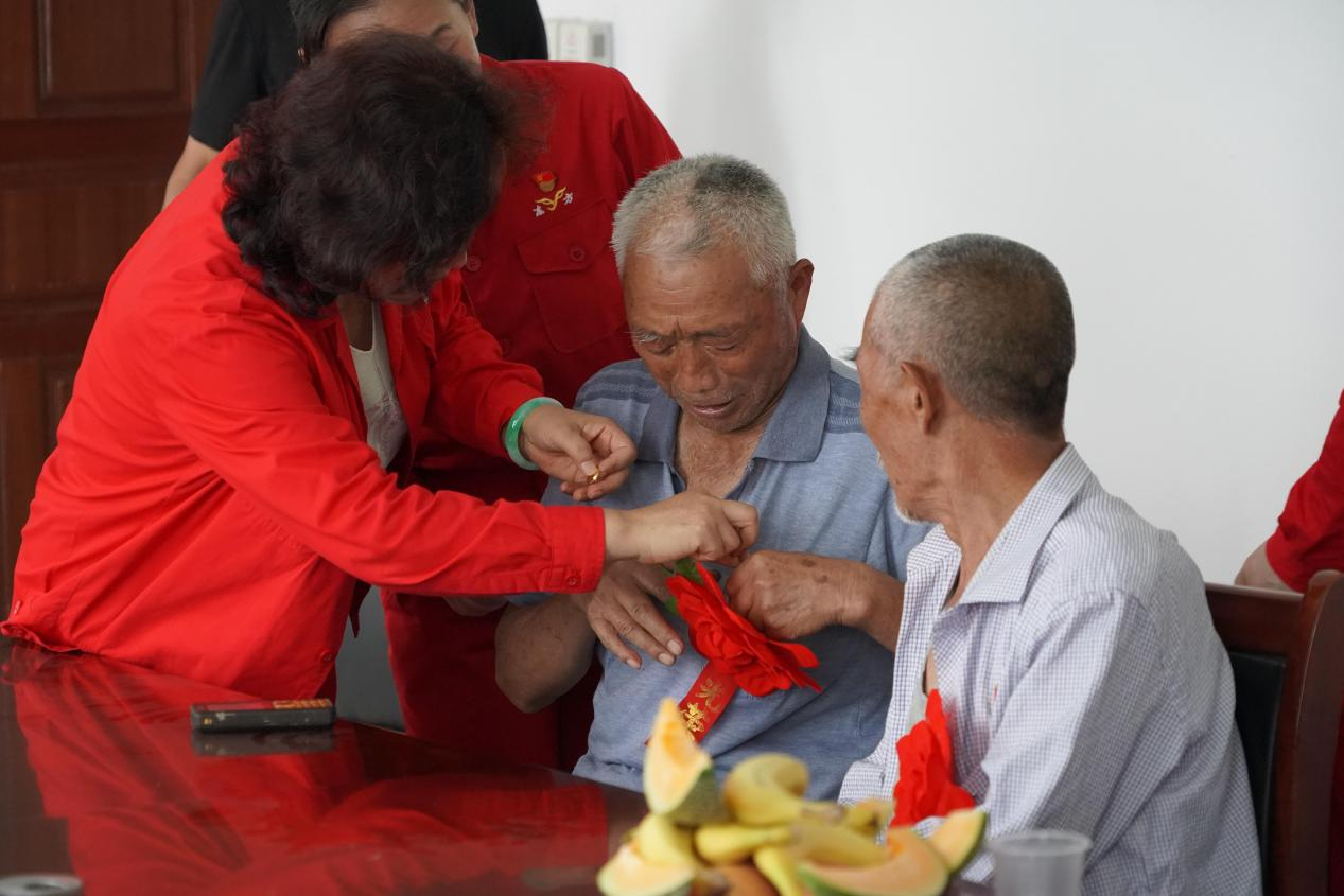 日韩精品一区二区三区色欲AV