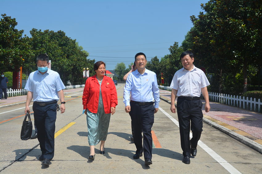 日韩精品一区二区三区色欲AV