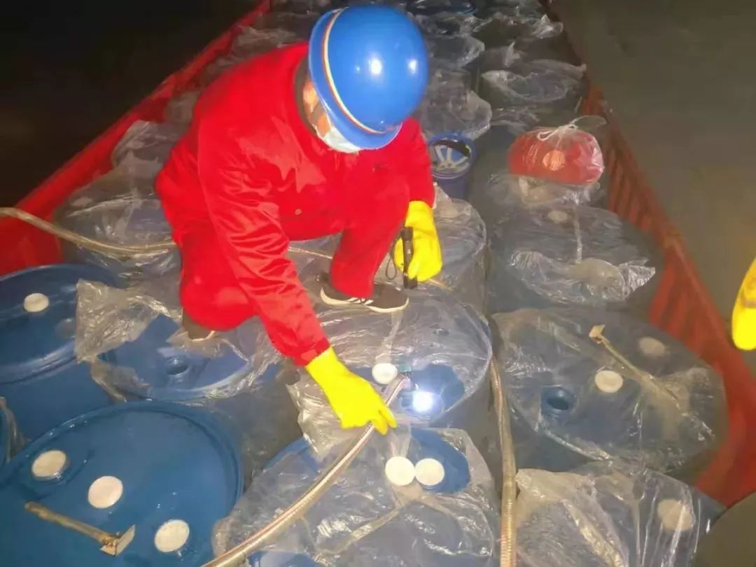 日韩精品一区二区三区色欲AV