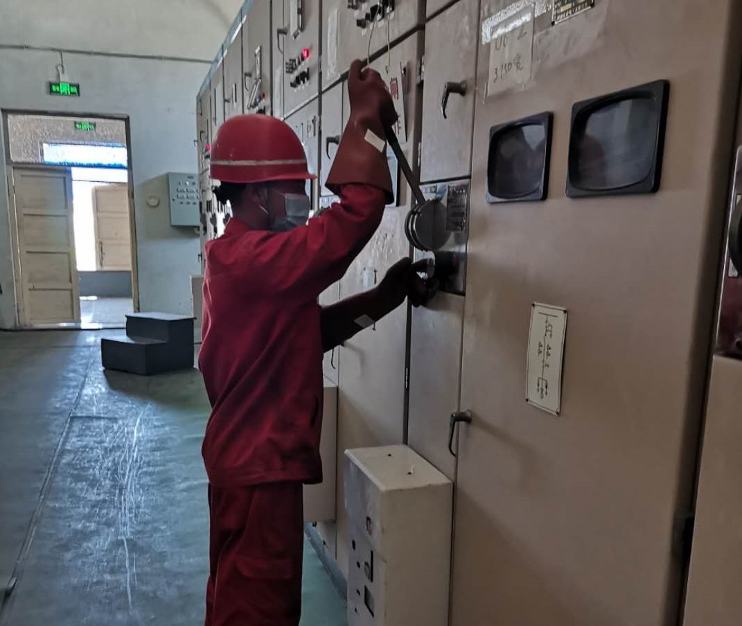 日韩精品一区二区三区色欲AV